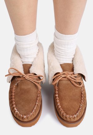 Bottines à lacets - chestnut