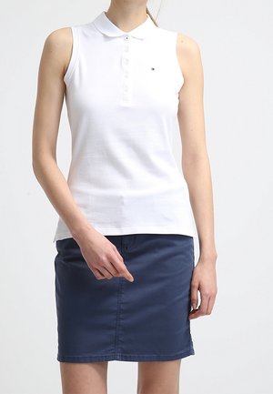 Polo - white