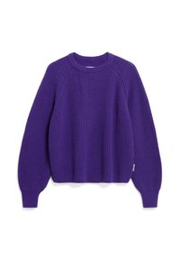 Lila gestrickter Pullover mit rundem Halsausschnitt, gerippter Textur, langen Ärmel und leicht cropped Passform. Mit Raglan-Nähten.