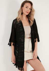 LELA REGULAR FIT - Kardigan - black