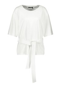Top bianco a maniche corte con scollatura rotonda, vita con cintura e texture liscia. Presenta un design semplice e pulito.