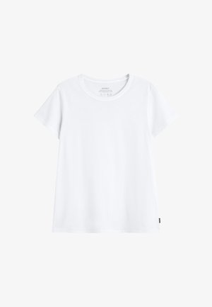 Camiseta blanca sencilla de manga corta y cuello redondo, hecha de 100% algodón orgánico, colocada plana sobre un fondo blanco.