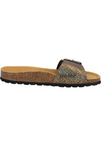 Sandały na stopę z korkowym wkładem, z wzorzystą górą w ziemistych odcieniach, czarnym paskiem i teksturowaną podeszwą. Posiadają metalowy detal z klamrą.