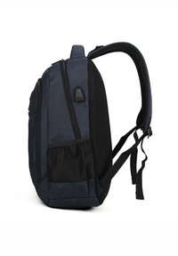 Zaino blu navy con accenti in rete nera, doppie zip, pannello posteriore imbottito e spallacci regolabili; dotato di tasca laterale per ulteriore spazio di archiviazione.