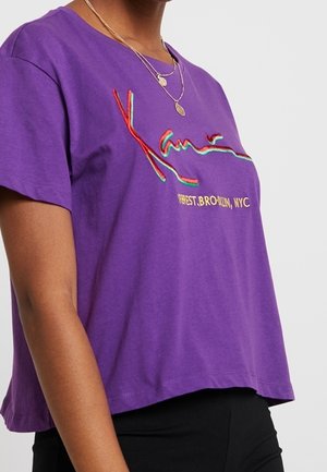T-Shirt print - purple