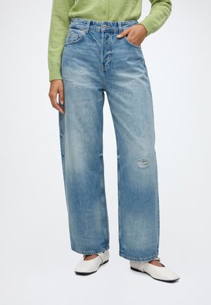 Weekday ANDROMEDA LOW BAGGY JEANS - Jean boyfriend - stirrup blue