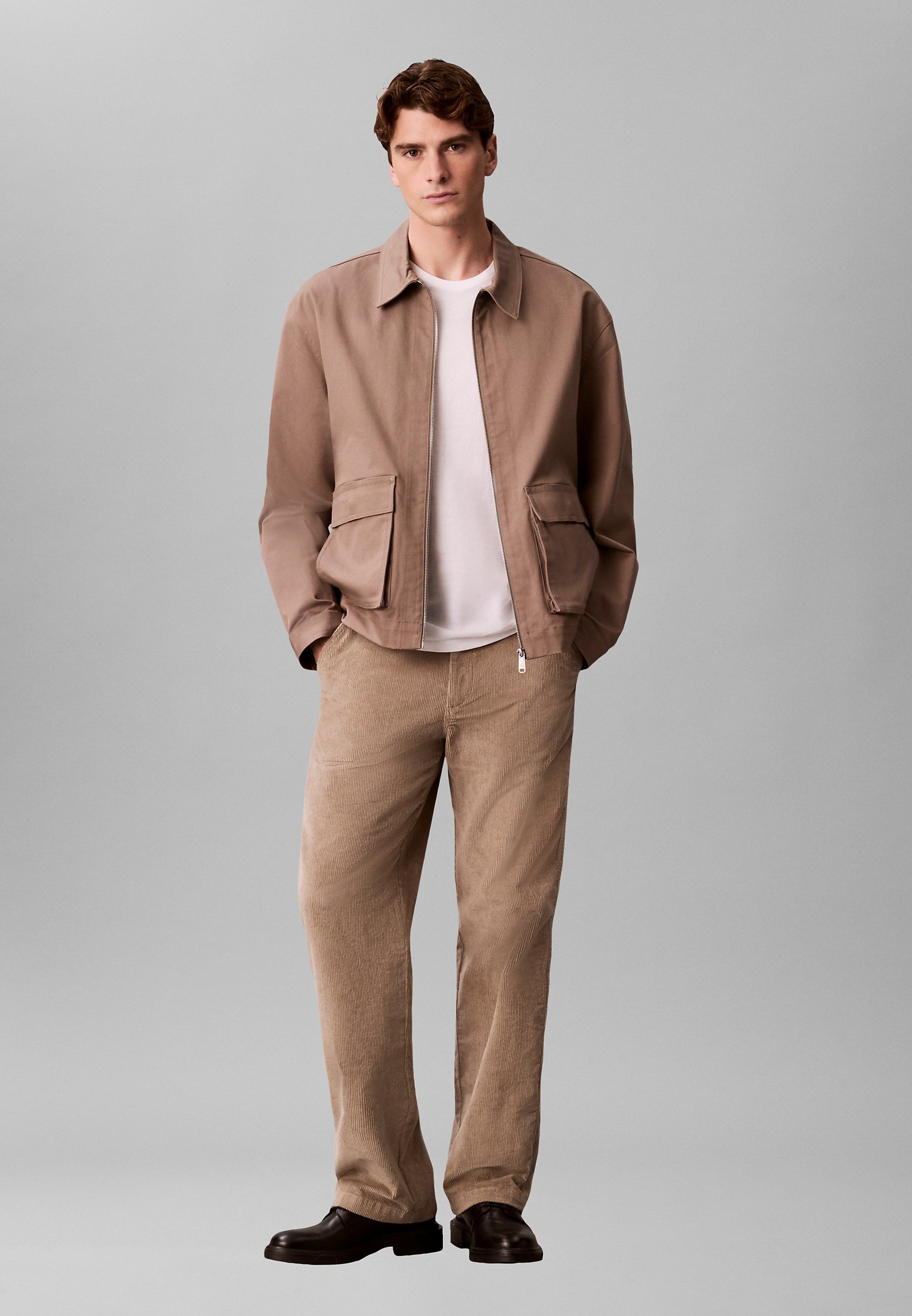 Calvin Klein Jeans 90S STRAIGHT - Trousers - vintage khaki/beige 