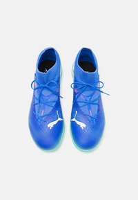 Puma FUTURE 7 MATCH TT - Scarpe da calcio per terreni sintetici - bluemazing/white/electric peppermint