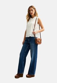 New Look BRODERIE ANGLAISE SLEEVELESS  - Top - white