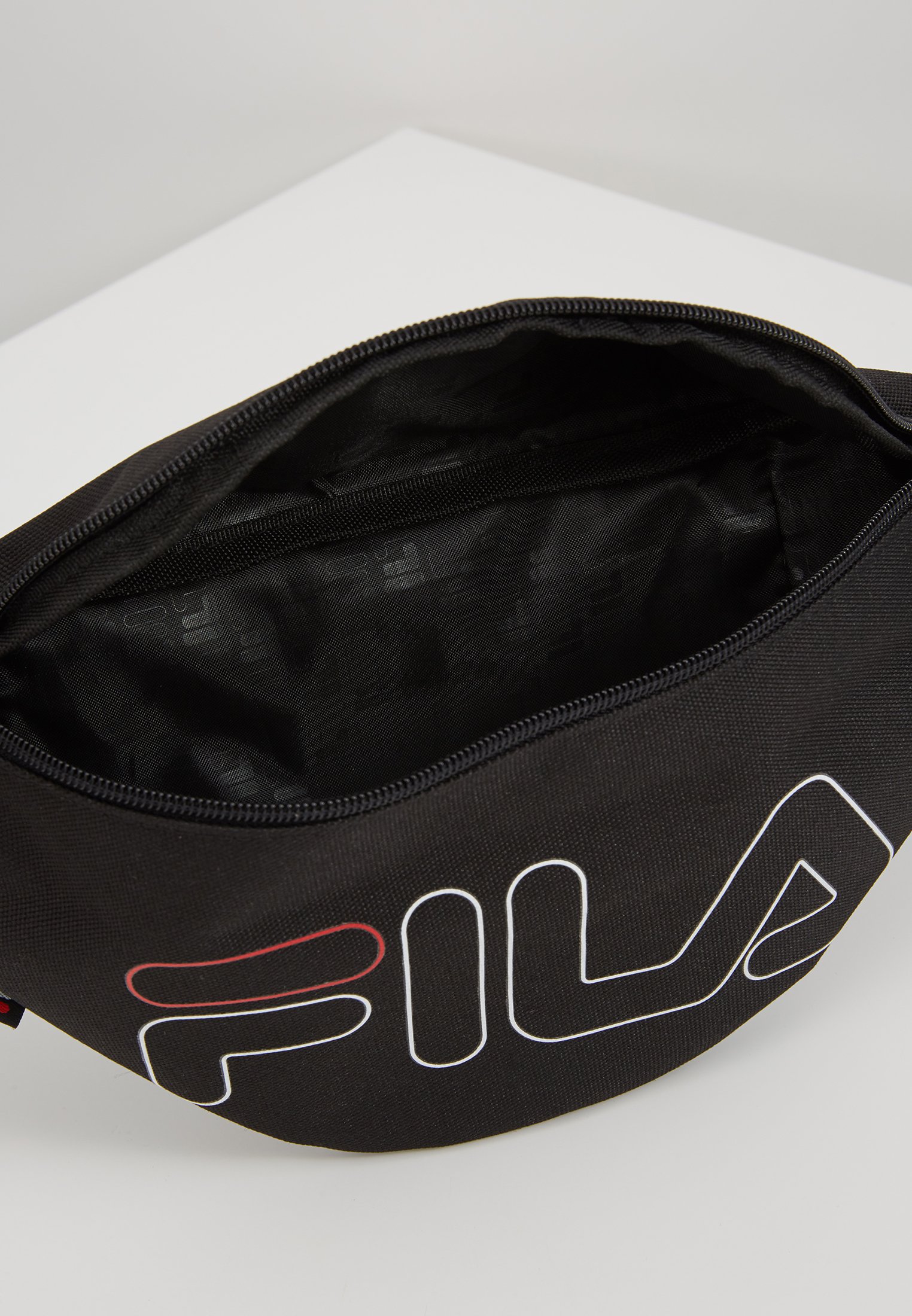 fila waist bag slim black