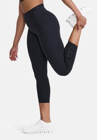 2XU FORM STASH HI-RISE COMPRESSION - Pajkice - black black