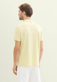 TOM TAILOR BASIC  - Poloshirt - light yellow
