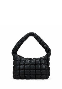 Bolso de piel negra con un dise ño acolchado y abultado. Presenta un asa curva y acolchada, y tiene una forma rectangular, lo que añade textura y detalle.