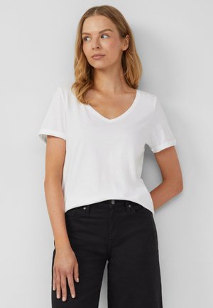 s.Oliver WEICHES MIT V-AUSSCHNITT - Basic T-shirt - weiß