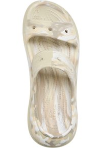 Beige og creme camouflage-mønstrede slidesandaler med to justerbare stropper, flere ventilationshuller og en struktureret sål for komfort.