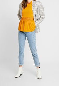 VILA Camicetta - gold-coloured