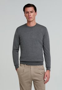 Scalpers CLASSIC ROUND NECK - Sweatshirt - grey