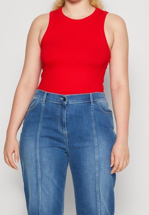 Top - red