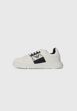 Baskets basses - white