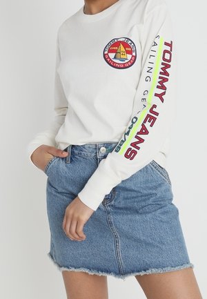 Sweatshirt - white
