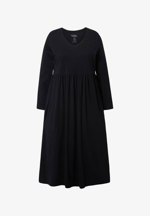 Zwarte lange mouwen jurk met een V-hals, featuring een aansluitend lijfje en een uitlopende rok. Gemaakt van een zachte stof met een gladde textuur.