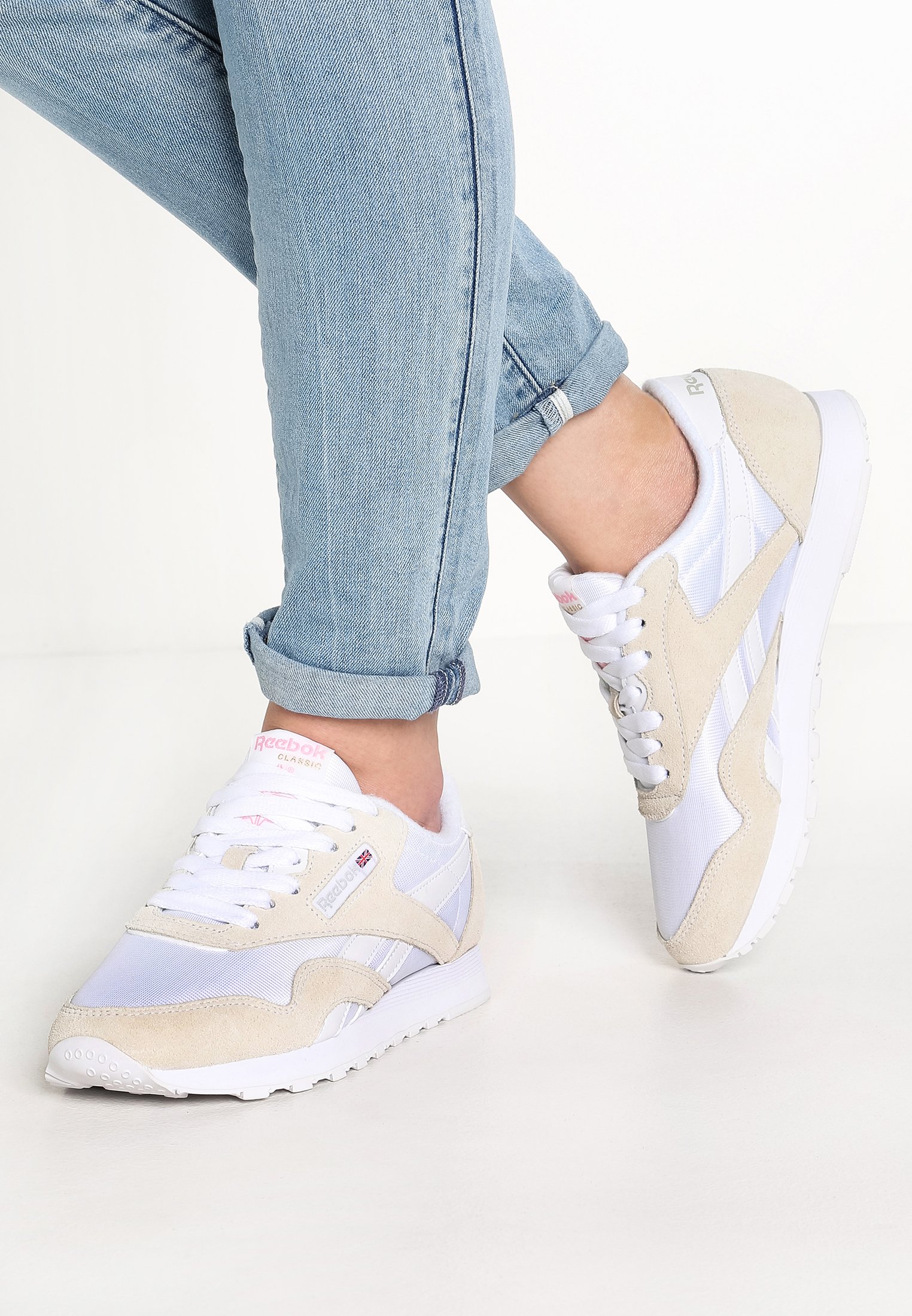 Víspera Malgastar Abandonado Reebok Classic CLASSIC LEATHER NYLON BREATHABLE UPPER SHOES - Baskets basses - white/light grey/blanc - ZALANDO.FR Víspera Malgastar Abandonado Reebok Classic CLASSIC LEATHER NYLON BREATHABLE UPPER SHOES - Baskets basses - white/light grey/blanc - ZALANDO.FR