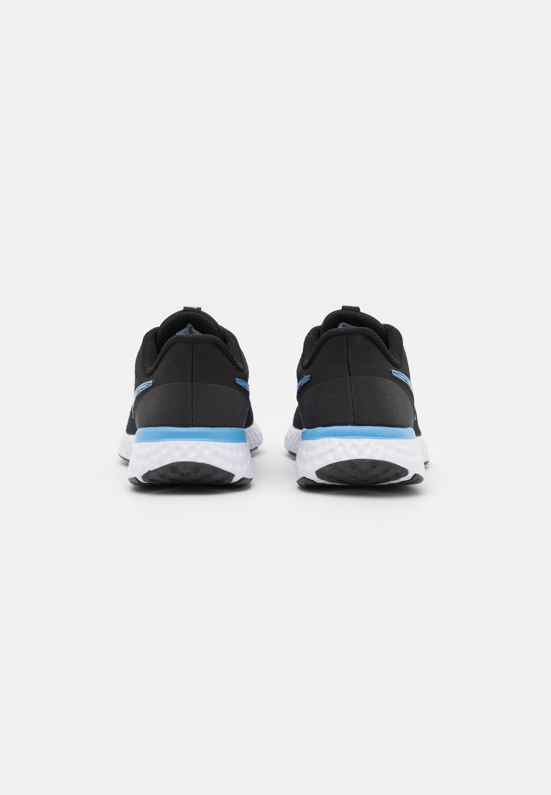 Nike Performance REVOLUTION 5 EXT - Hardloopschoenen neutraal -  black/coast/dark smoke grey/white/Zwart - Zalando.nl