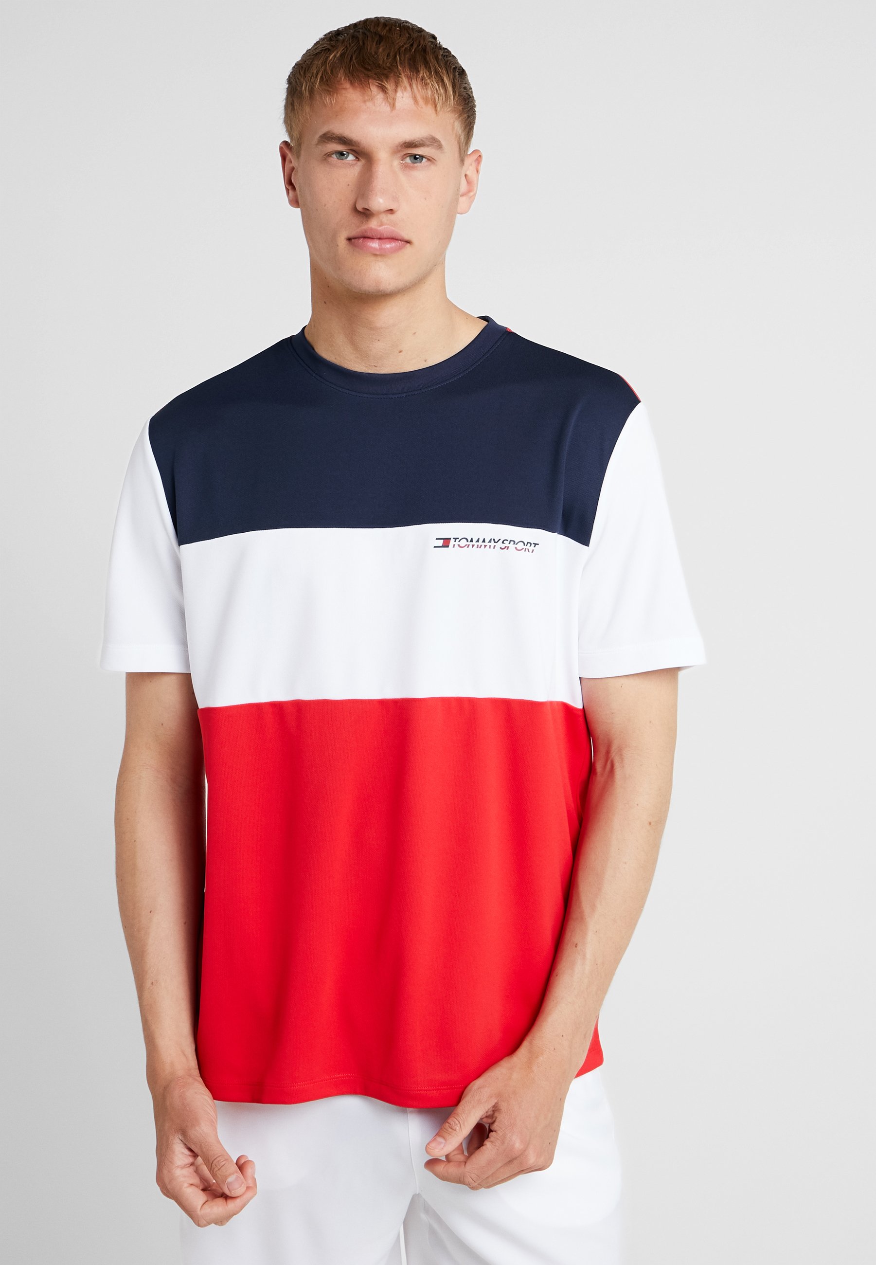tommy hilfiger retro t shirt