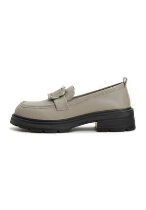 PLATFORM LOAFERS - Slipper - grey