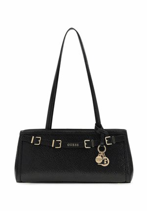 Sac à main rectangulaire noir Guess avec surface texturée, fines bretelles d'épaule, plaques logo dorées et deux breloques rondes dorées de la marque.