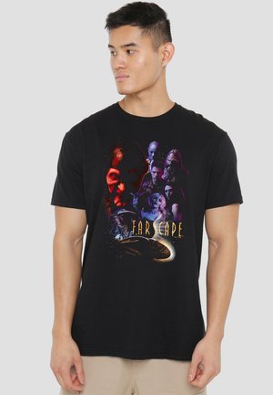 Cotton Soul FARSCAPE CRIMINALLY EPIC - Print T-shirt - black