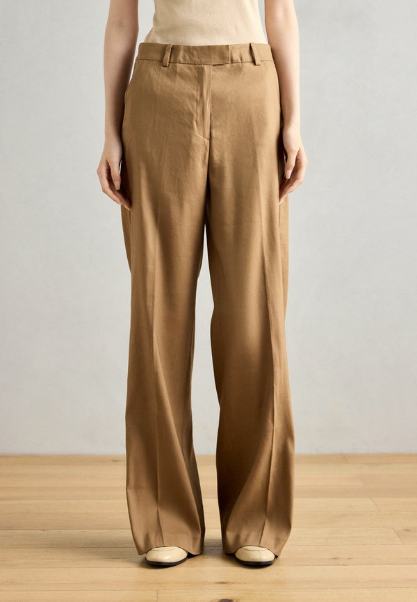 PANTS LONG LEG FIT AND FLARE SHAPE TAILORED LOOK WELT POCKET AT BACK - Trousers