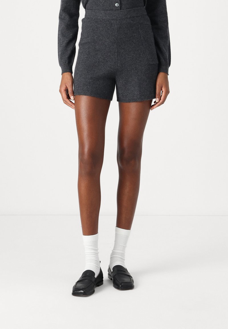pure cashmere Kratke hlače - graphite