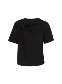 T-shirt noir à manches courtes avec un design tordu sur l'épaule gauche. Fabriqué en tissu doux et extensible avec un col rond.