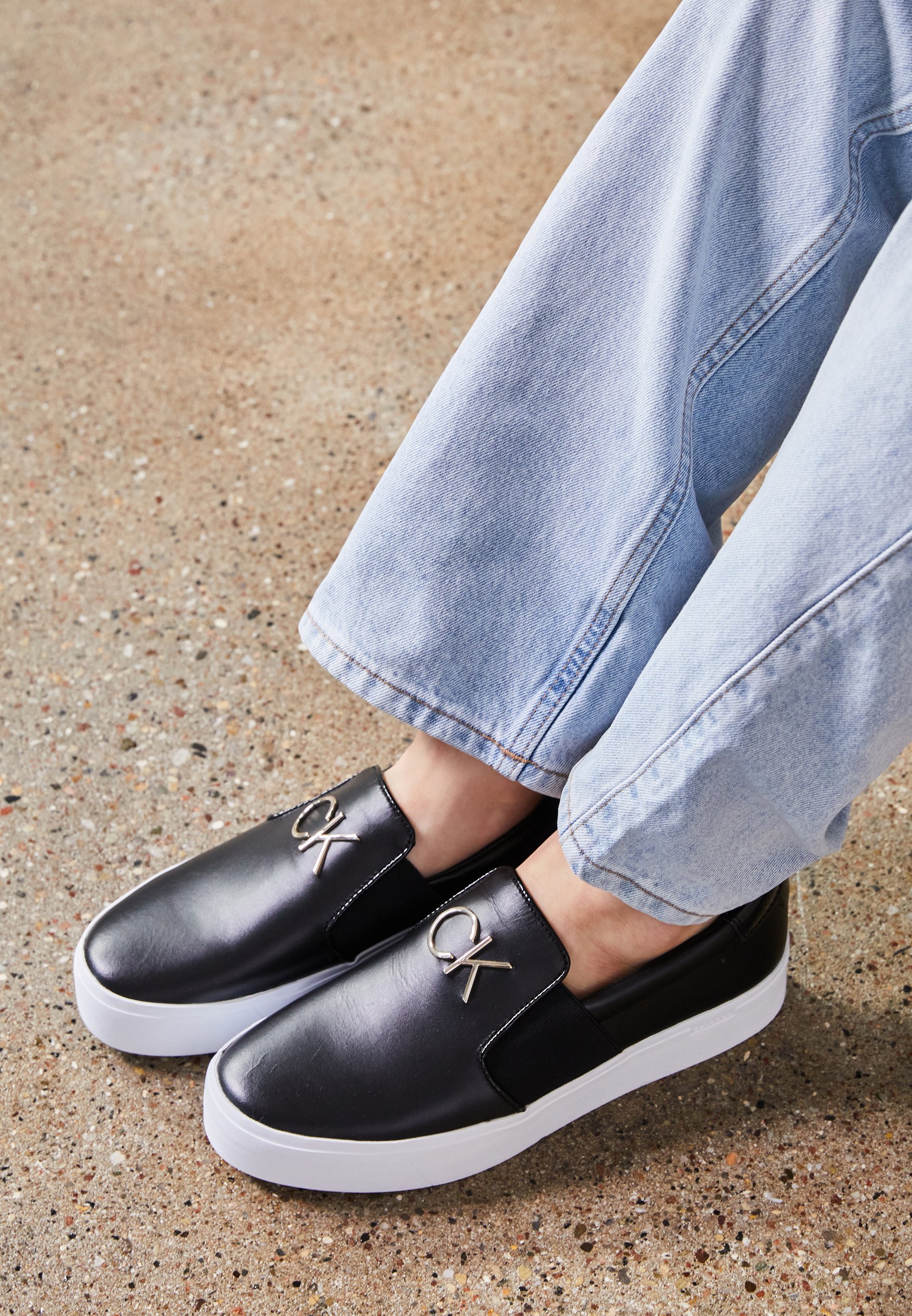 Calvin Klein FLATFORM - Instappers - black/zwart - Zalando.nl