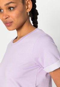 JDY IVY JRS - Robe en jersey - lavendula