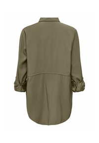 Camicia verde oliva con colletto, maniche lunghe arrotolate ai polsi e orlo dritto. Tessuto morbido con una vestibilità rilassata e dettaglio della cucitura posteriore.