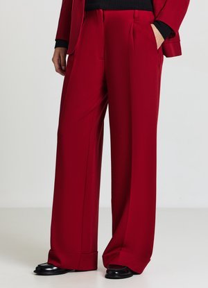 Calliope CON RISVOLTO - Stoffhose - rosso scuro