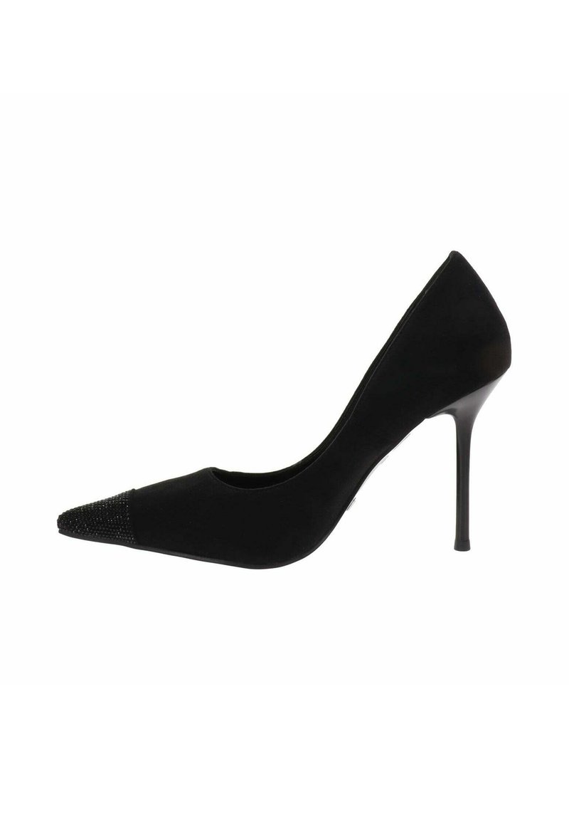 Scarpa nera con tacco a stiletto e punta affusolata, caratterizzata da piccoli borchie nere e materiale superiore liscio.