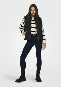 JDY Vesta - black