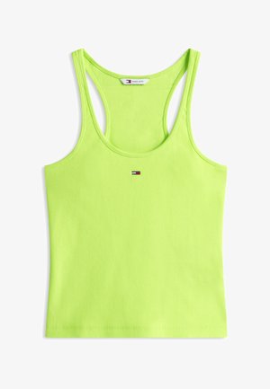 Neongrøn ribbet racerback tanktop med en lille Tommy Jeans-logo centreret nær halsudskæringen på en hvid baggrund.