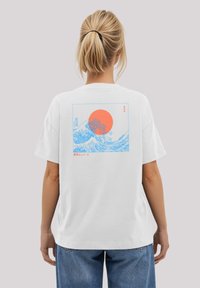 F4NT4STIC KANAGAWA WELLE JAPAN - T-Shirt print - off white
