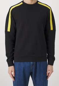 EA7 Emporio Armani Sweatshirt - black