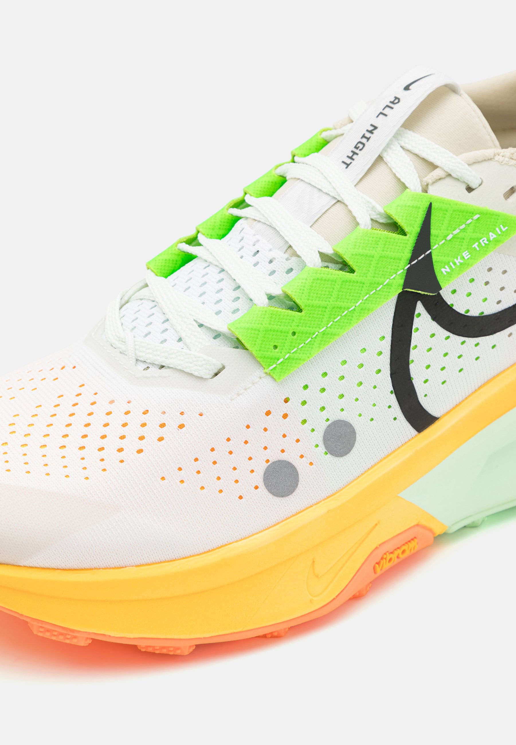 Nike Performance ZOOMX ZEGAMA TRAIL 2 - Obuwie do biegania