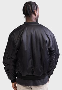 Redefined Rebel TRACE JACKET - Blusão aviador - black