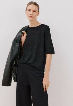 Basic T-shirt - black