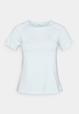 Heled sinine lühikese varrukaga spordipusa, mis on valmistatud siledast kangast, ja millel on ümar kaelus ning külgedel väikesed augud. Rinnal on logo.