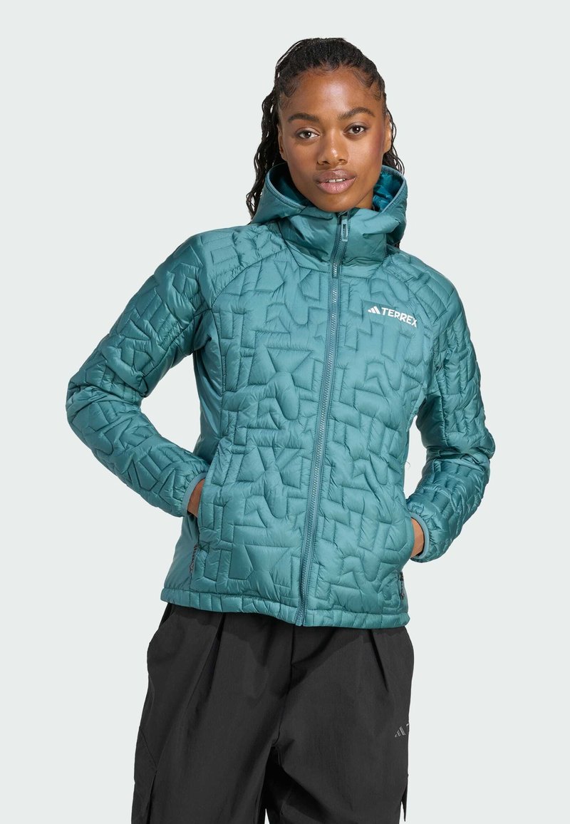 Teal vest met een geometrisch quiltpatroon, volledige rits en capuchon, met zijzakken en een logo op de borst.