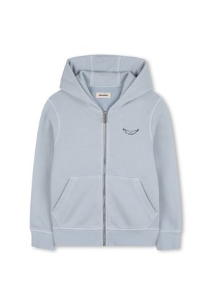 Sweat à capuche bleu clair à fermeture éclair, avec une poche avant, des poignets côtelés et un logo brodé sur la poitrine gauche ; tissu doux avec une finition texturée.