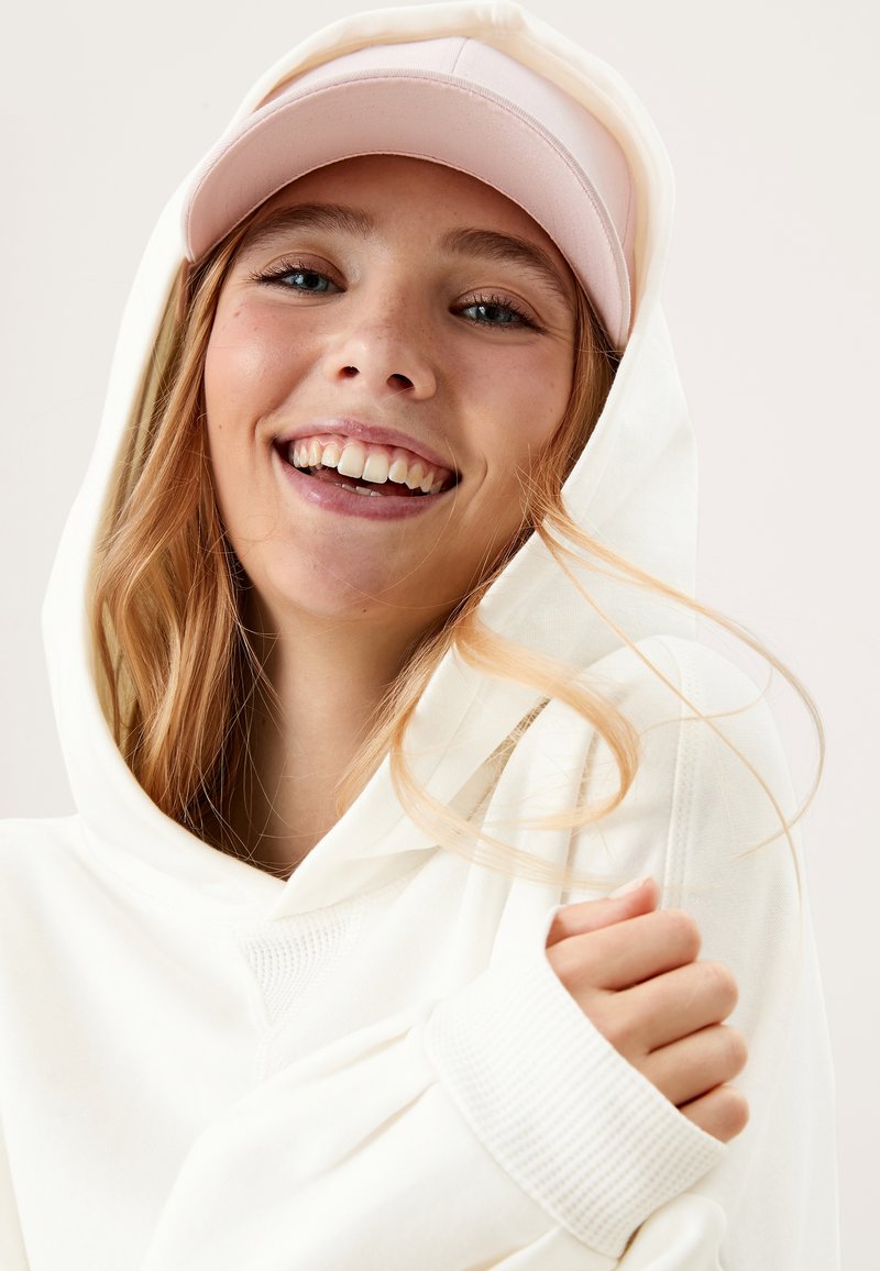 Damen Sweatshirts | QS by s.Oliver DOTÉ D’UNE POCHE KANGOUROU Sweatshirt off white/offwhite - RG32436 Damen Sweatshirts | QS by s.Oliver DOTÉ D’UNE POCHE KANGOUROU Sweatshirt off white/offwhite - RG32436